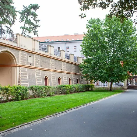 Blueground 10 Fully Equipped Nr Park - Prg23 Prg-23 Appartement Prague