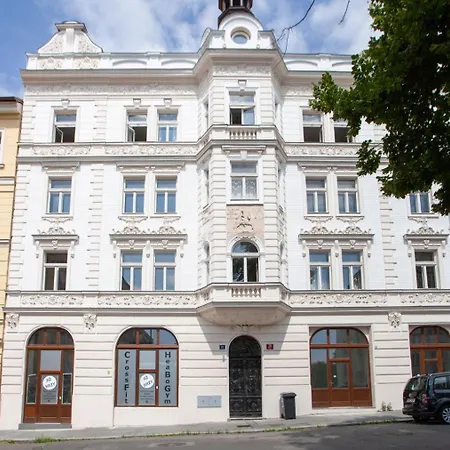Blueground 10 Fully Equipped Nr Park - Prg23 Prg-23 * Prag